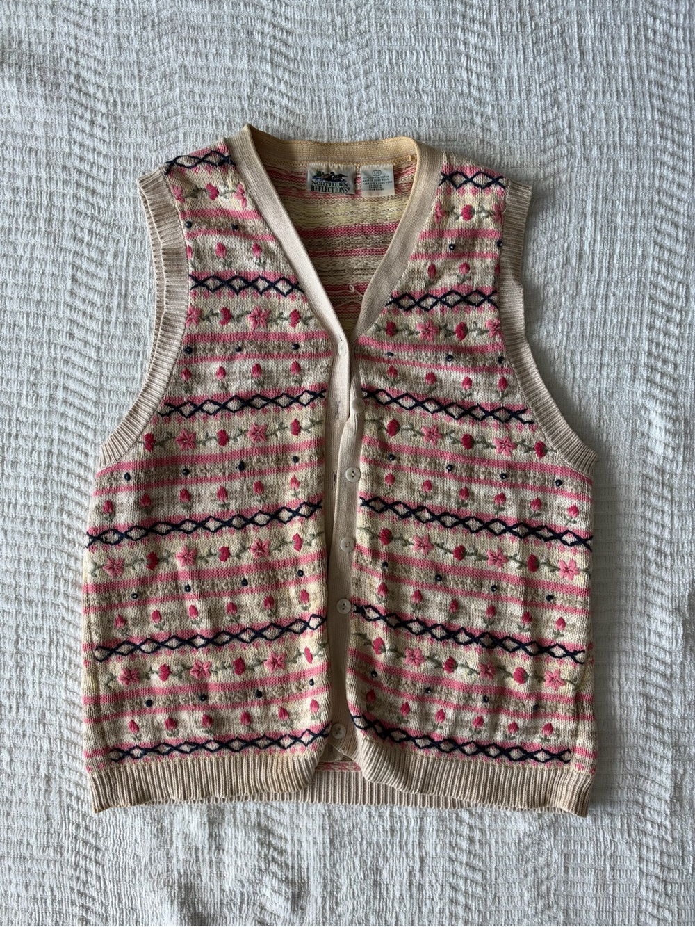 Northern Reflections Cream and Pink Floral Knit Button-Front Vest